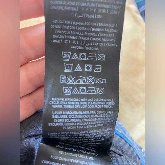 Guess pants. - Picture 6 of 6